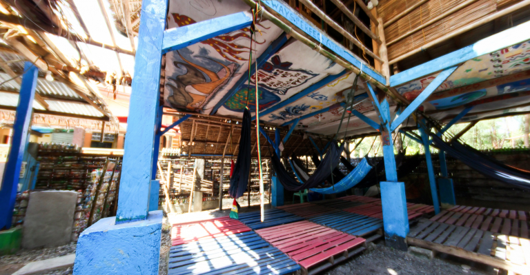 The Circle Hostel – Zambales