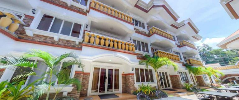 Casa Blanca Hotel Condominium
