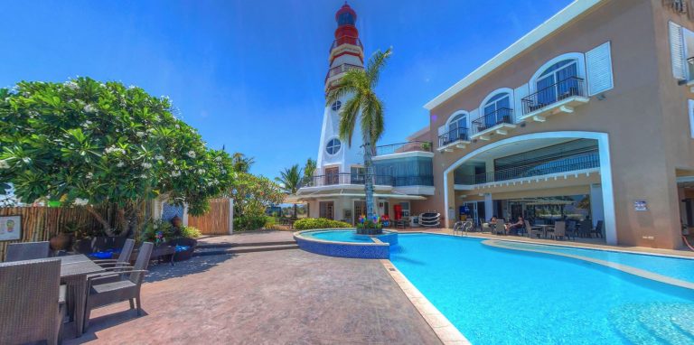 The Lighthouse Marina Hotel